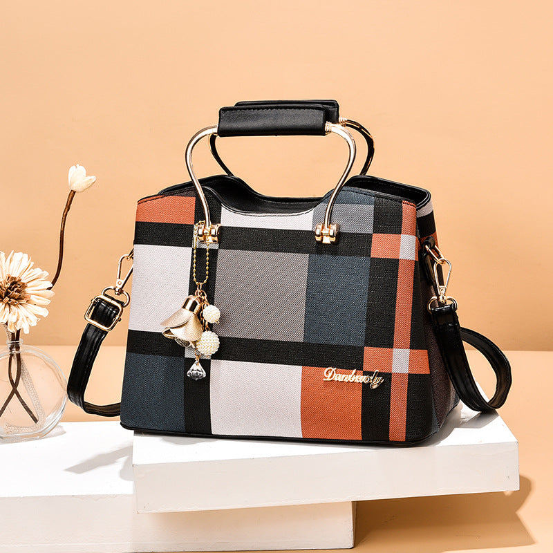 Elegant Women’s Handbag – Classic Chic